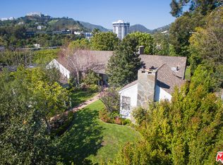 11425 Ayrshire Rd, Los Angeles, CA 90049