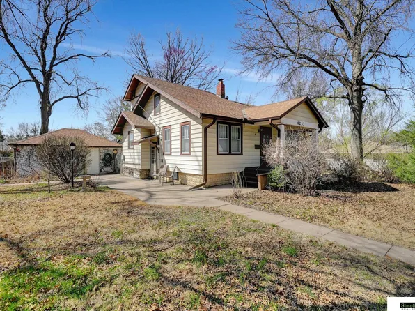 4233 Orchard St, Lincoln, NE 68503