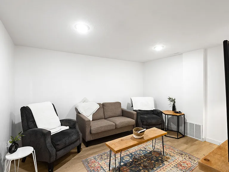 204 Dove Ave #2 — Photo 11