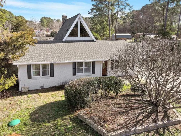 5707 Old Stage Rd, Raleigh, NC 27603