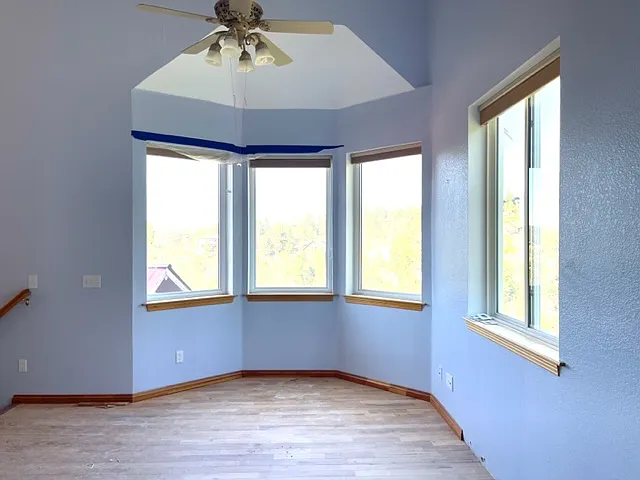 8 Valley View Dr — Photo 4