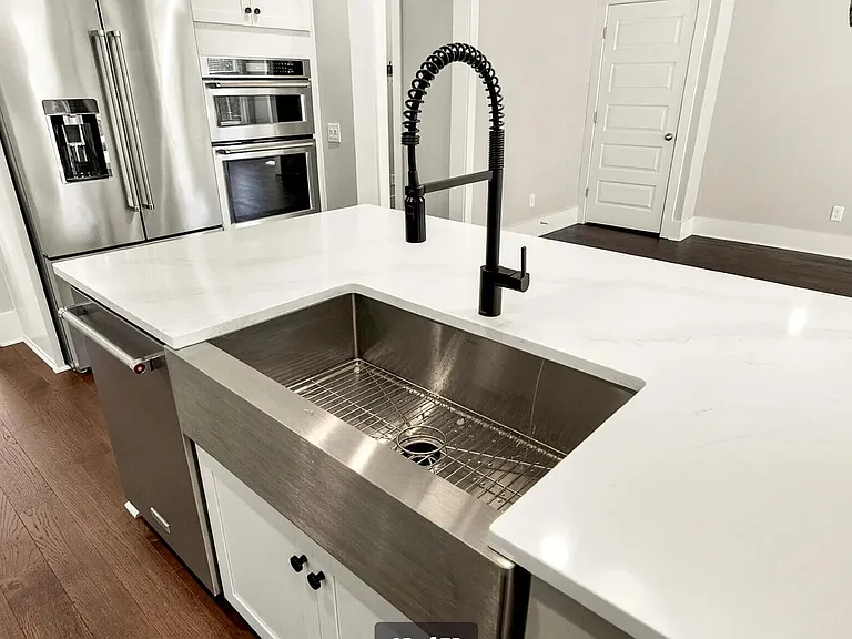 2081 Utsey St — Photo 14