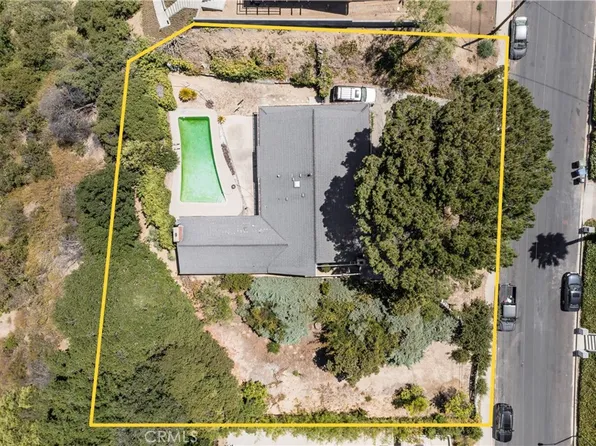 3800 Sapphire Dr, Encino, CA 91436