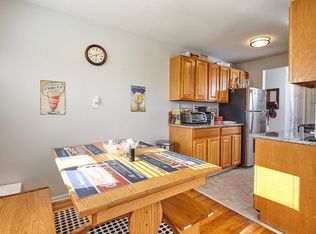 57 Salmon Brook Dr APT A, Glastonbury, CT 06033