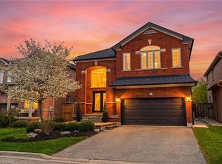 1379 Liverpool St, Oakville, ON L6M4P1