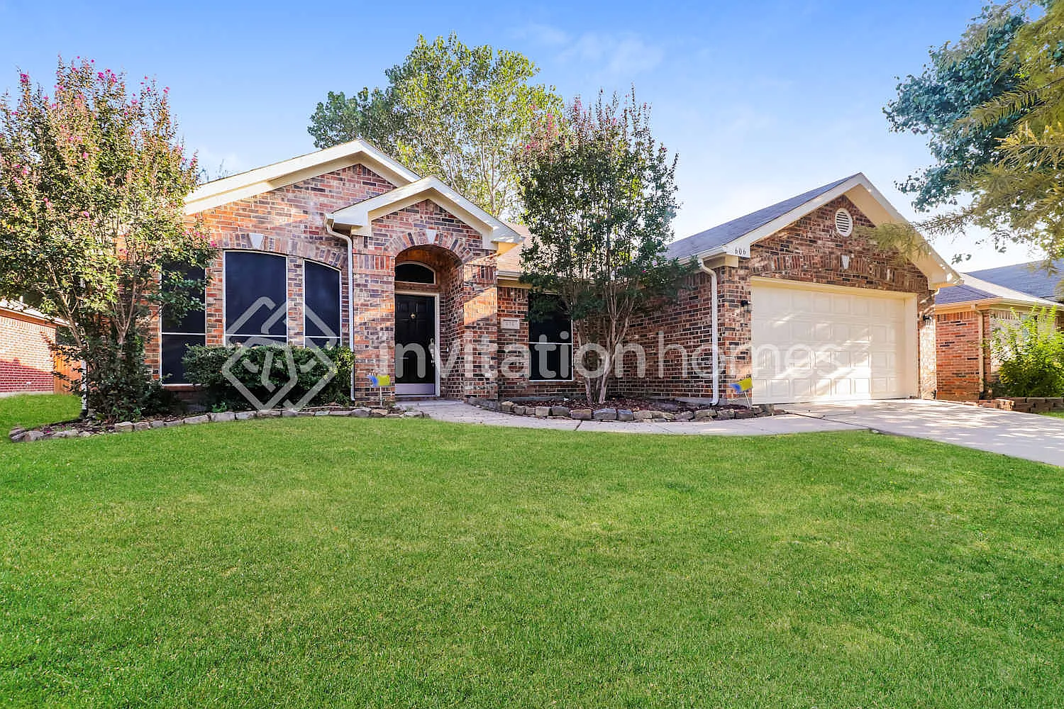 606 Ember Ln Mansfield, TX 76063 — Photo 1