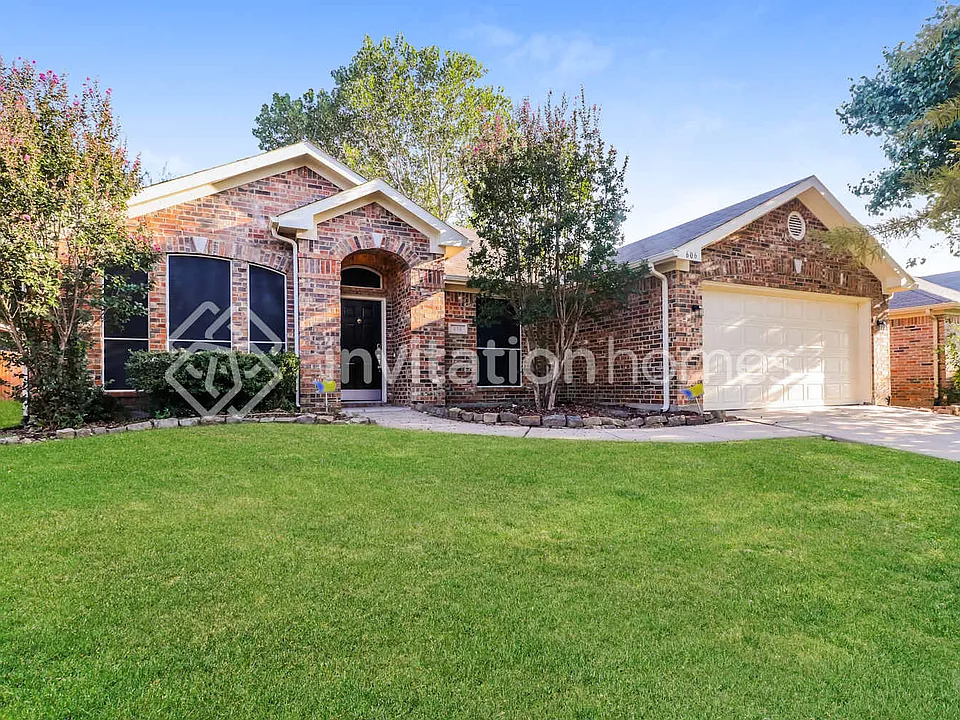 606 Ember Ln