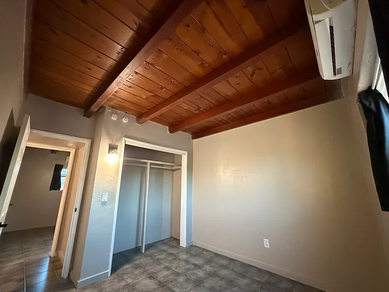 2758 N Montezuma Ave — Photo 11