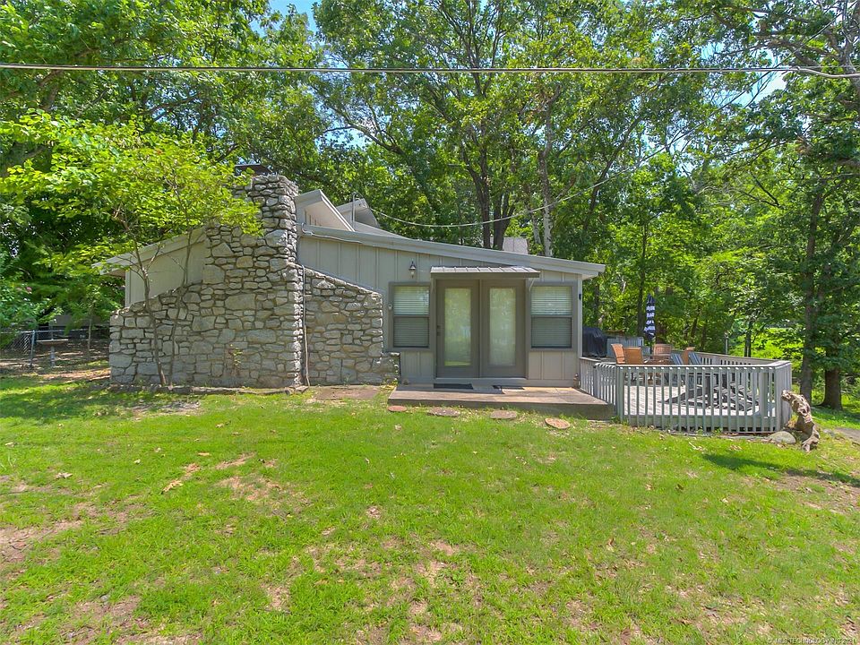 1st image of 43 Lakeside Dr