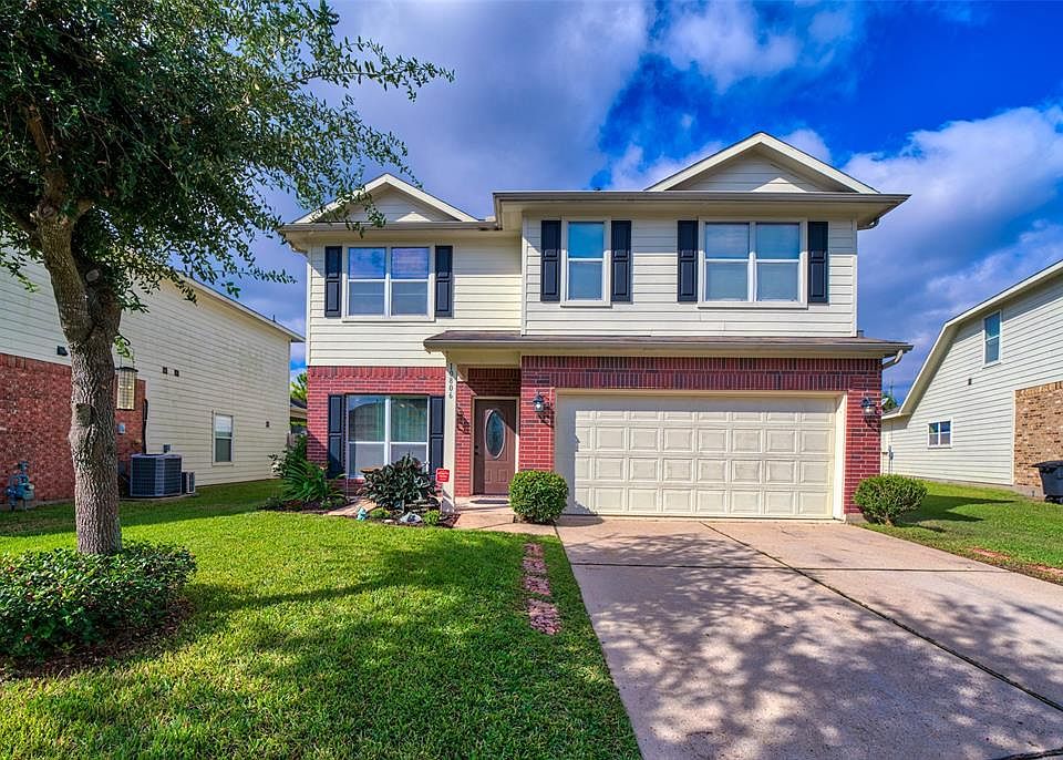 1st image of 10806 W Jewel Bend Ln
