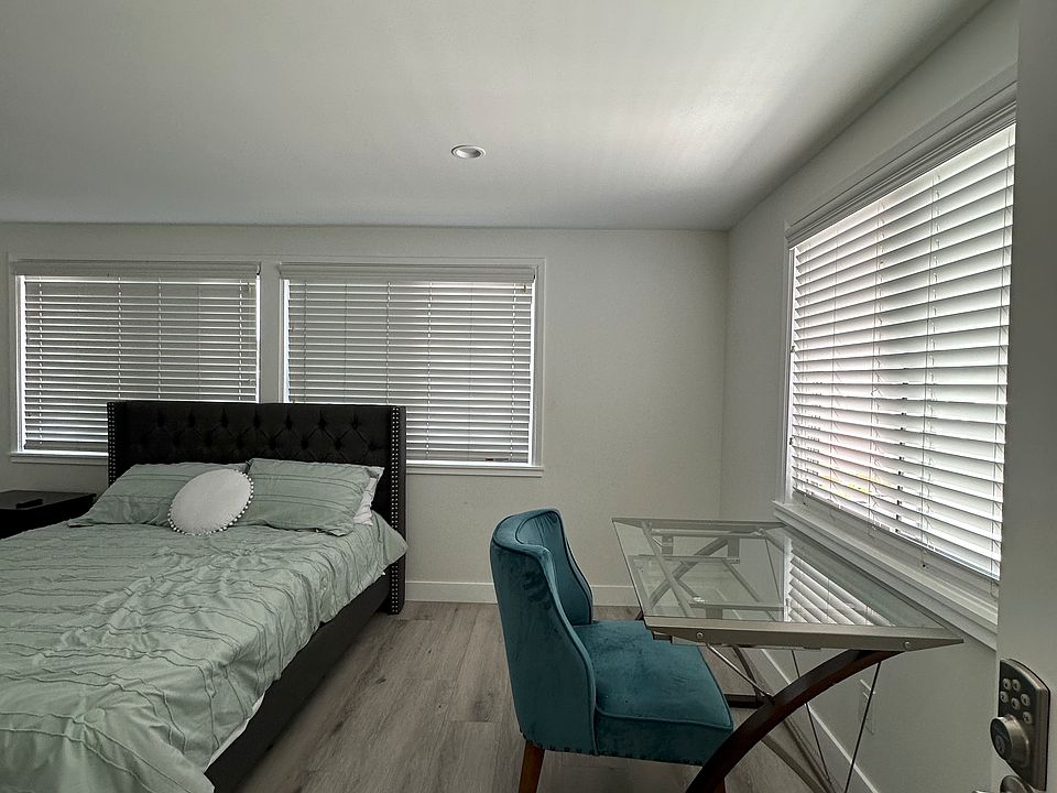 2nd image of 21 Rockrose Way