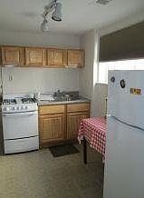4th image of 2167 E 70th St