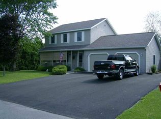 10 Haviland Rd, Fort Ann, NY 12827