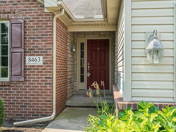 3rd image of 8463 Birchwood Ln