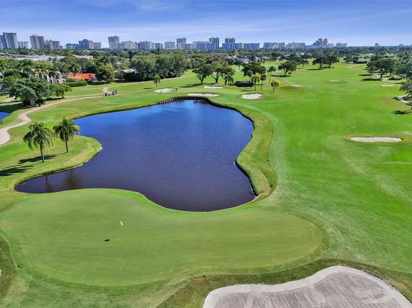 4848 NE 23 Avenue #9C, Fort Lauderdale, FL 33308