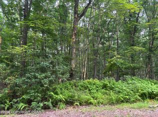 Cougar Dr, White Haven, PA 18661