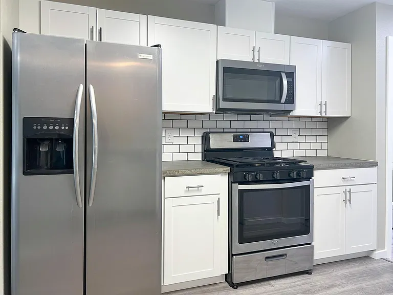 17416 Adams Ln — Photo 8