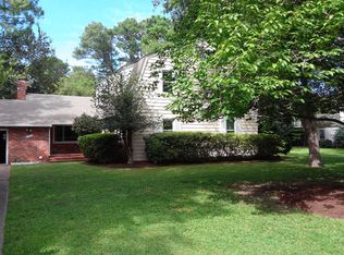 7317 Ruthven Rd, Norfolk, VA 23505