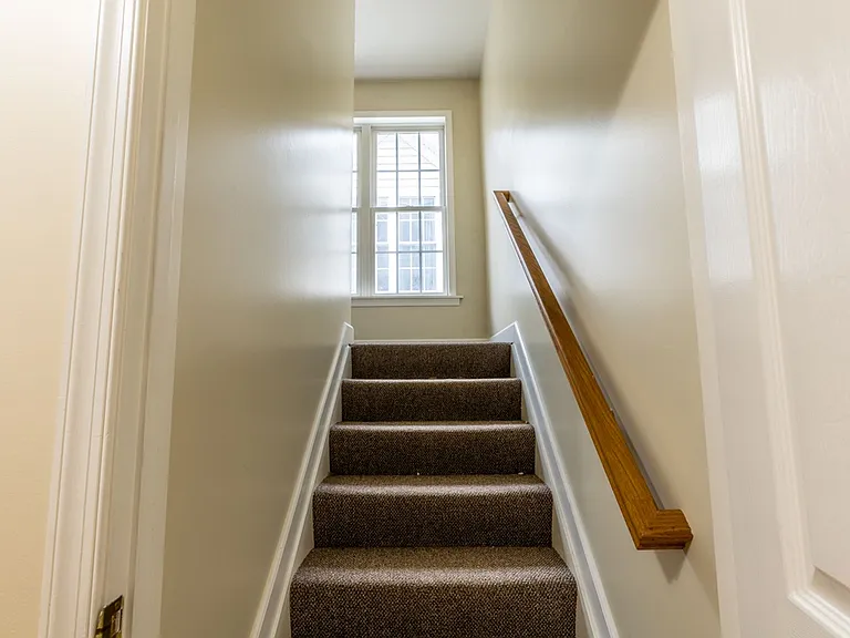 158 Burnet St — Photo 49