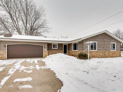 1027 Madison St S, Shakopee, MN, 55379
