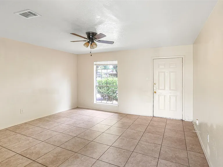 4503 McCleester Dr — Photo 6