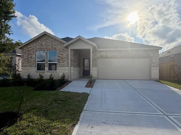 9315 Golden Dorado Ln, Baytown, TX 77521