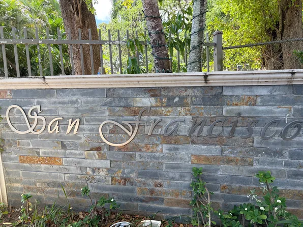 120 Marginal Norte #14, Bayamon, PR 00957