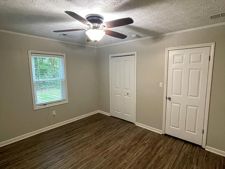 501 Old Camp Church Rd #B — Photo 7