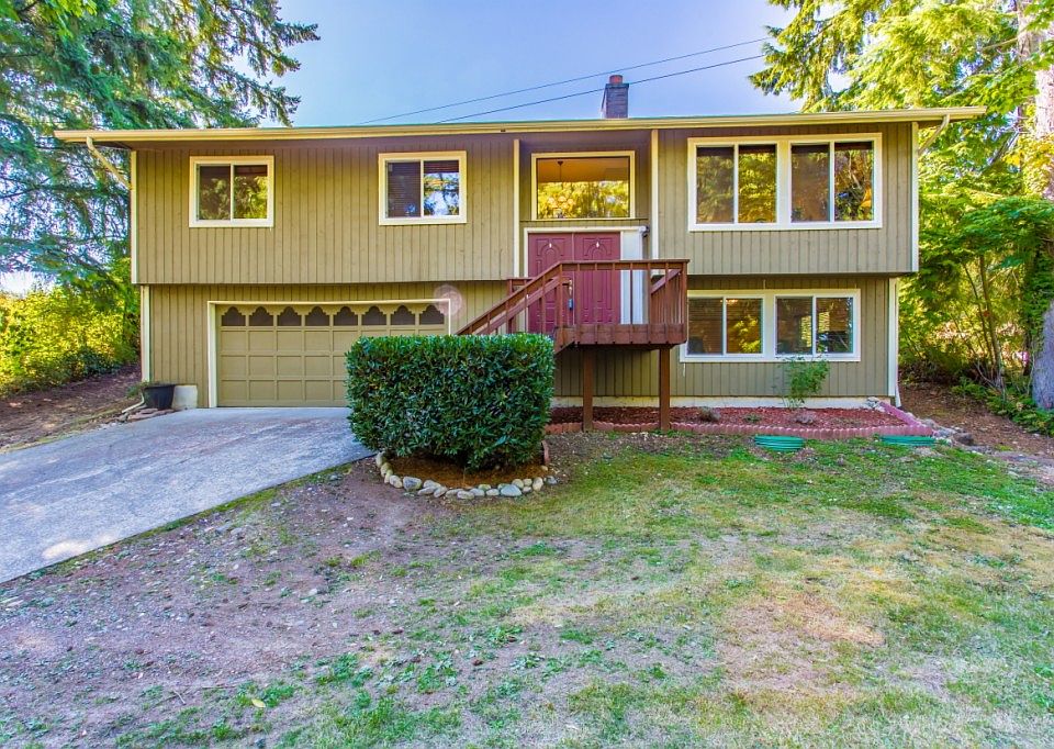 1st image of 3614 176th Ave E