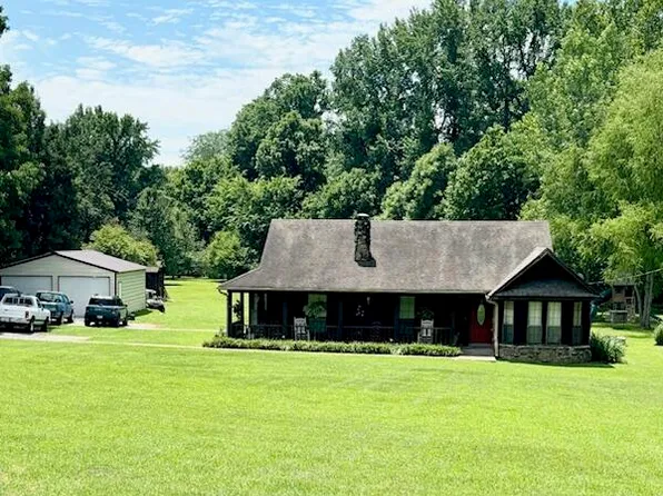 6895 Hughey Meadows Cv, Walls, MS 38680