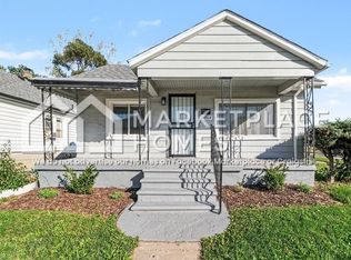 21304 Glen Lodge Rd, Ferndale, MI 48220
