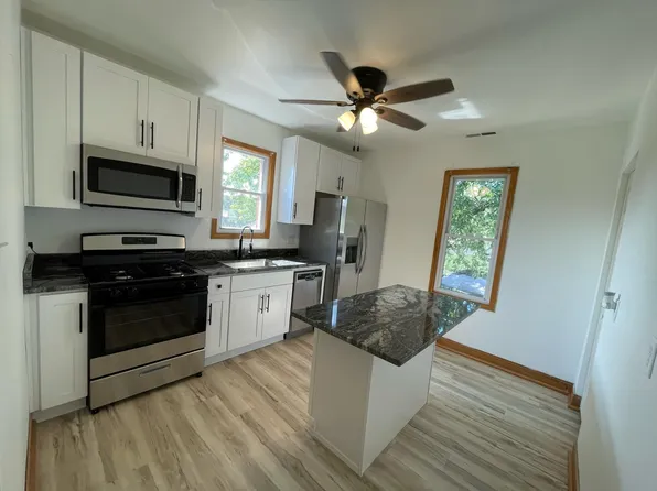240 Sawyer Ave APT 2, La Grange, IL 60525