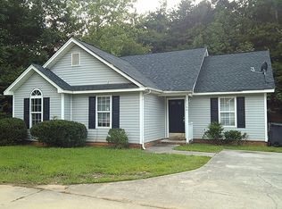 1166 Summit Hills Dr, Charlotte, NC 28214