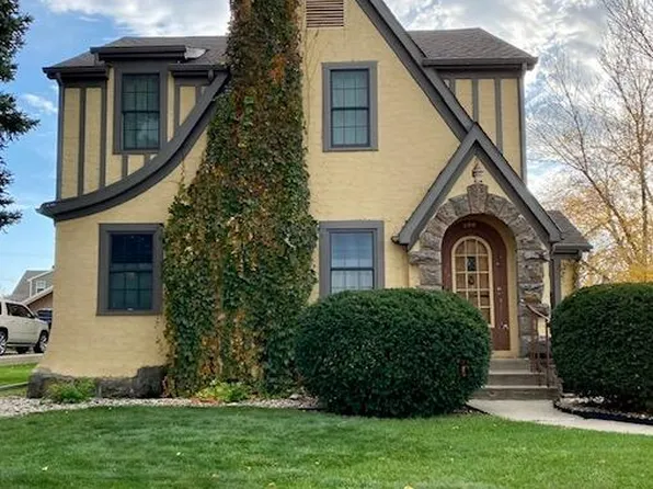 300 E Stearns Ave, Chamberlain, SD 57325