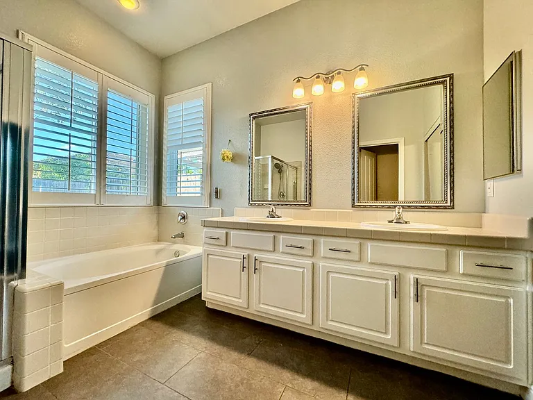 3550 Saint Lucia Pl — Photo 28