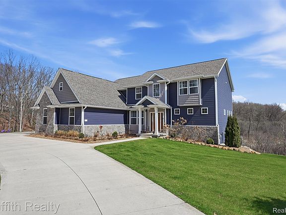4th image of 2550 Hartun Dr