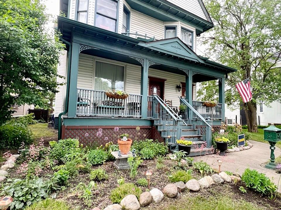 1st image of 2116 W Biddle Ave