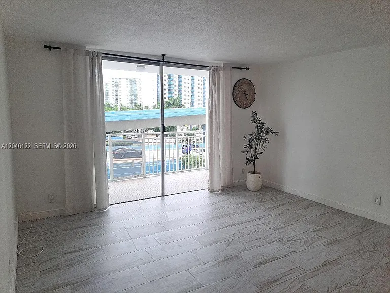 1801 S Ocean Dr #333 — Photo 10
