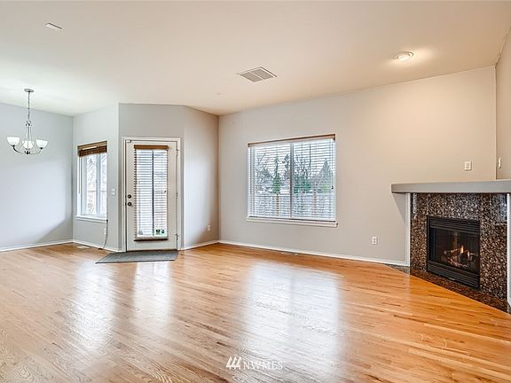 5th image of 25420 157th Ave SE