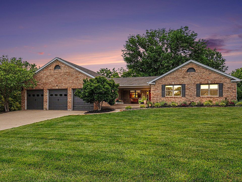 1st image of 802 Grace Dr
