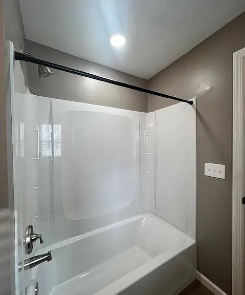 741 Schuyler Ave #2 — Photo 23