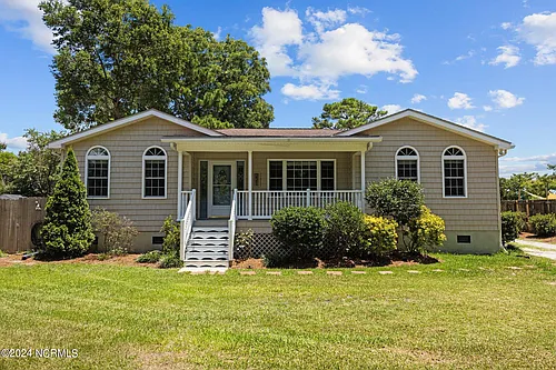 221 Salty Shores Rd Photo 1