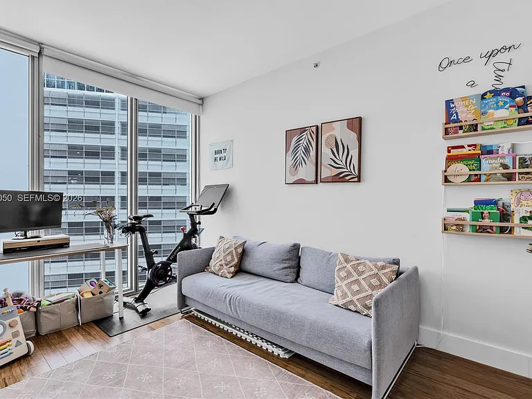 888 Biscayne Blvd #812 — Photo 21