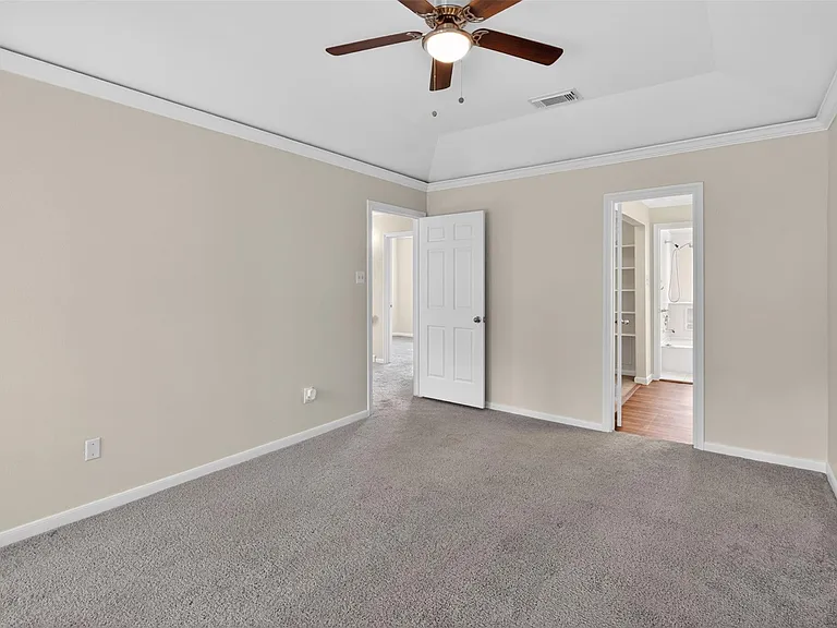 5515 Strack Rd #135 — Photo 36