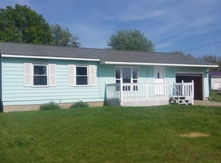 524 Neptune Dr, Albion, MI 49224