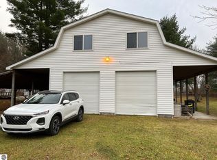 4121 Leggett Rd, National City, MI 48748