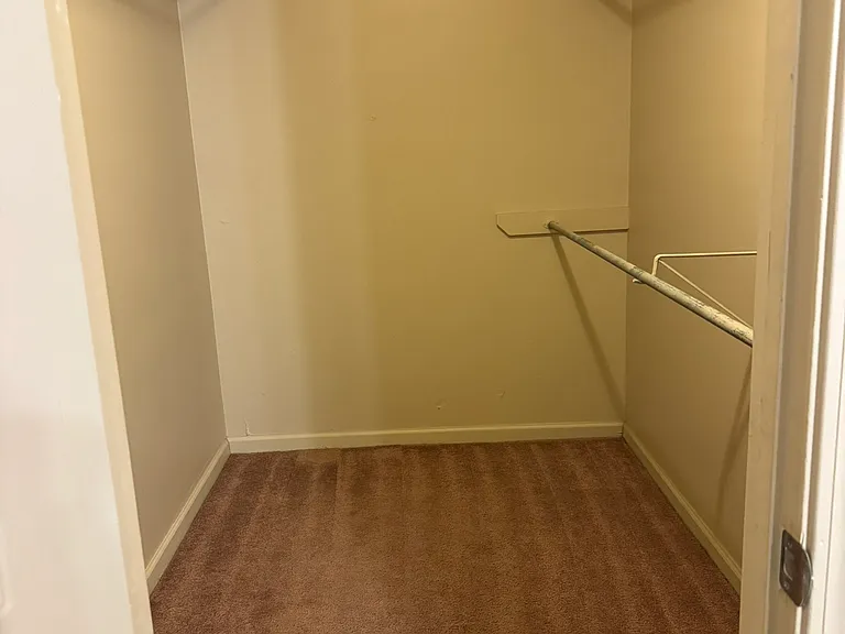 Springvale Apartments - 5545 — Photo 14