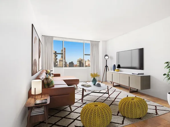 320 East 46th Street image 1 of 7