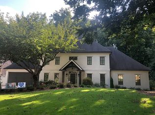 7705 Wickley Way, Sandy Springs, GA 30350