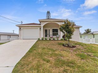 539 Firefly Ln, Apollo Beach, FL 33572